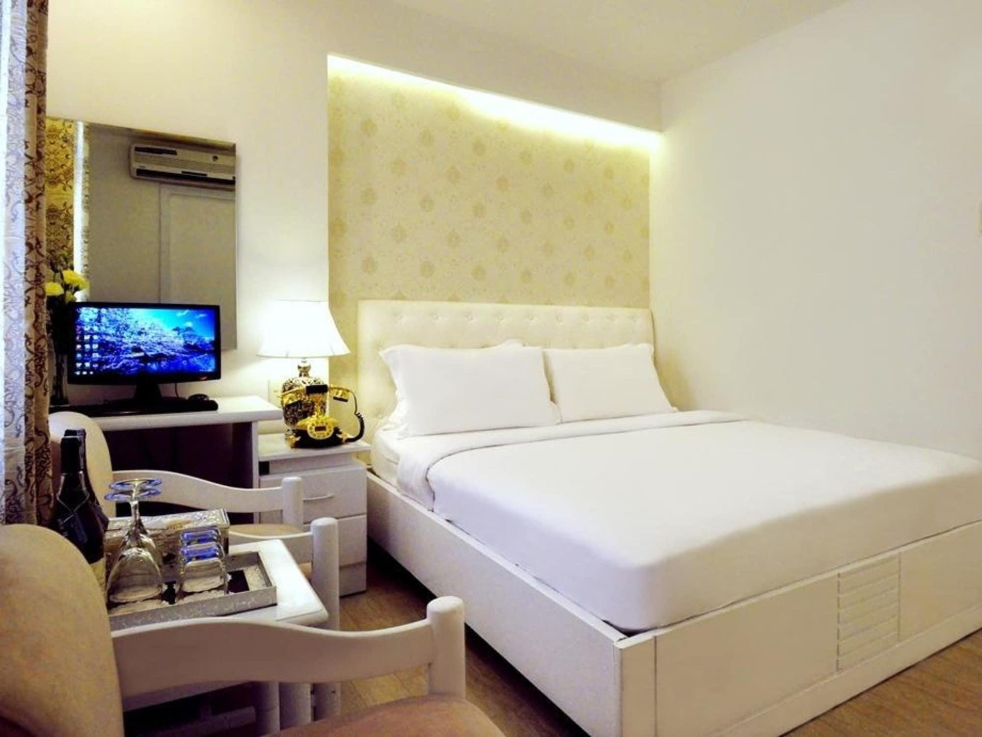 הו צ'י מין סיטי The White Hotel 8A Thai Van Lung מראה חיצוני תמונה